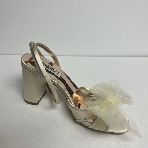 Badgley Mischka Womens Tess Sandal Ivory Size 5.5 M - Picture 2 of 6